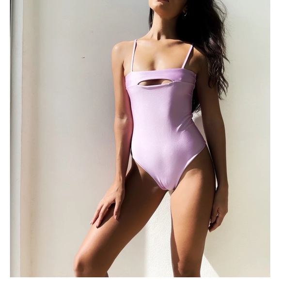 BNWT Lali and Layla One-Piece Swimsuit - Picture 1 of 10